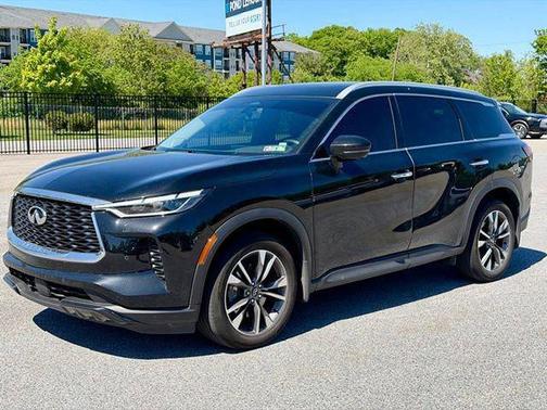 Mineral Black 2025 INFINITI QX60 Luxe