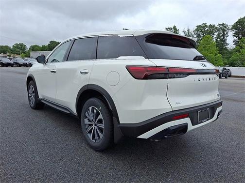 2025 INFINITI QX60 PURE
