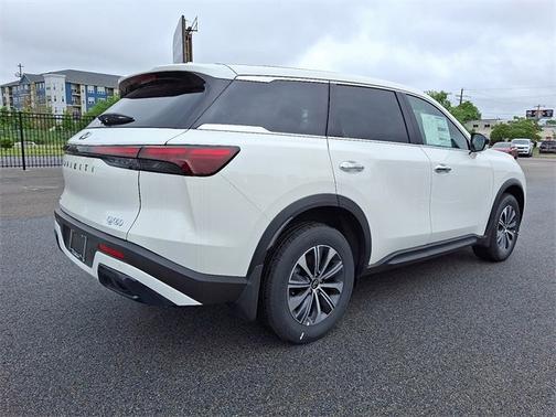 2025 INFINITI QX60 PURE