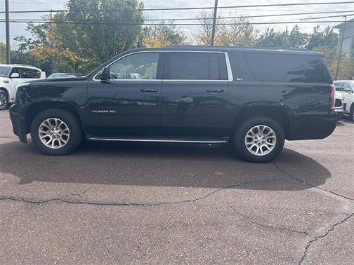 2017 GMC Yukon XL SLT