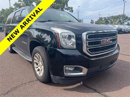 2017 GMC Yukon XL SLT