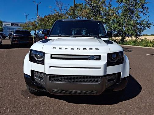 2021 Land Rover Defender X-Dynamic SE
