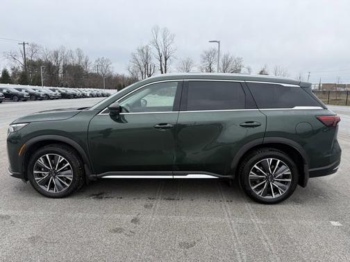 2026 INFINITI QX60 LUXE