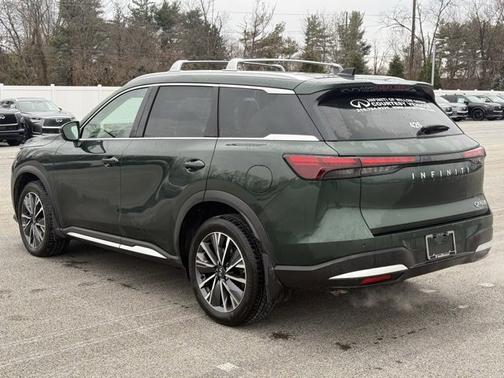 2026 INFINITI QX60 LUXE