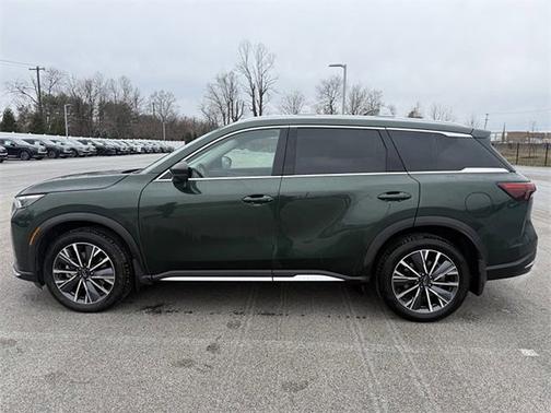 2026 INFINITI QX60 LUXE