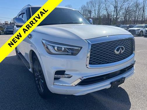 Aspen White 2024 INFINITI QX80 SENSORY SUV