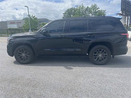 2023 Toyota Sequoia Platinum