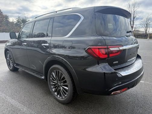 2024 INFINITI QX80 SENSORY