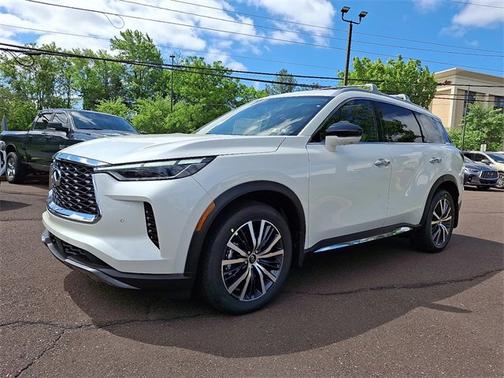 2025 INFINITI QX60 SENSORY