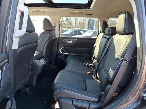 Anthracite Gray 2026 INFINITI QX80 Luxe