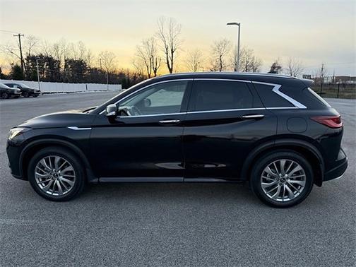 2025 INFINITI QX50 LUXE