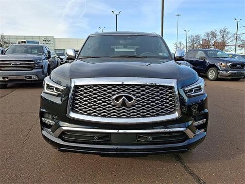 2024 INFINITI QX80 SENSORY