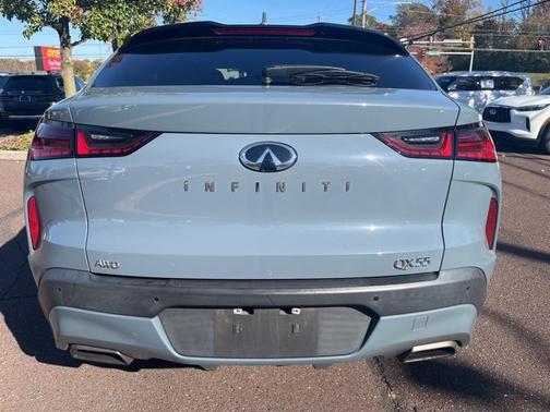 2022 INFINITI QX55 LUXE