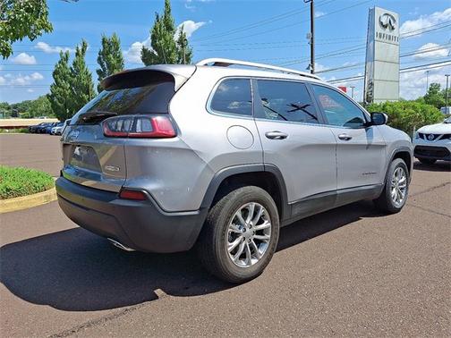 2021 Jeep Cherokee Latitude Lux