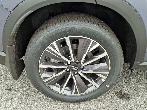 Gray 2027 INFINITI QX60 LUXE AWD