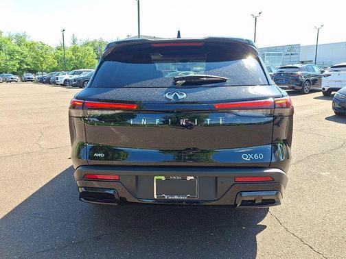 Mineral Black 2025 INFINITI QX60 Pure