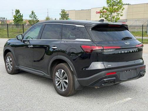 Mineral Black 2025 INFINITI QX60 Pure