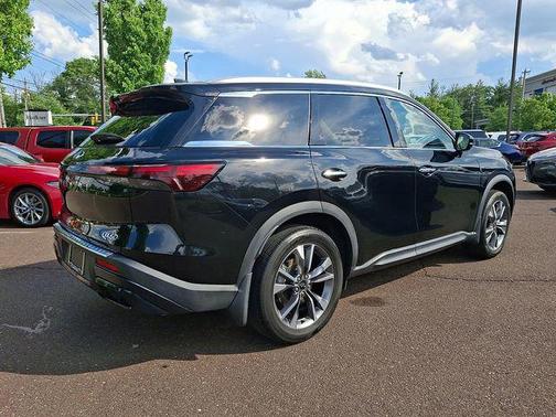 Mineral Black 2023 INFINITI QX60 Luxe