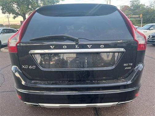 2016 Volvo XC60 T6 Platinum
