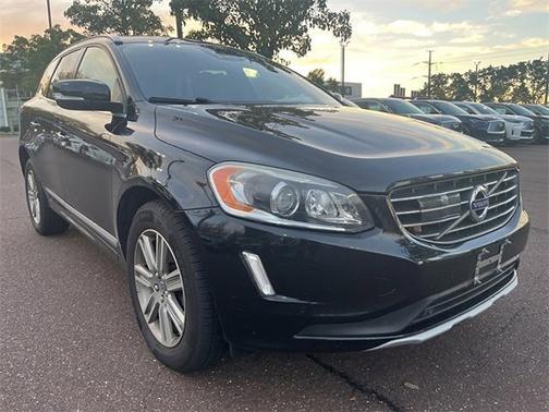 2016 Volvo XC60 T6 Platinum