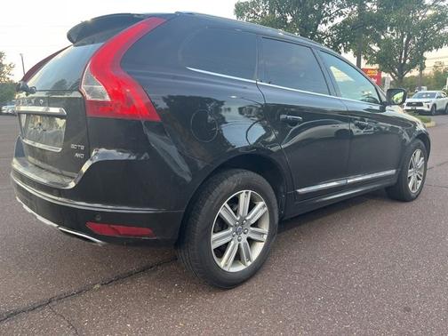 2016 Volvo XC60 T6 Platinum