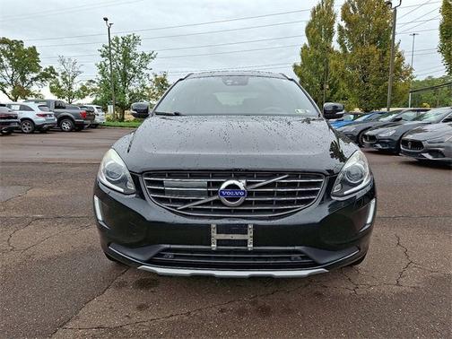 2016 Volvo XC60 T6 Platinum