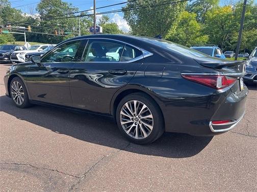2021 Lexus ES 250 Base