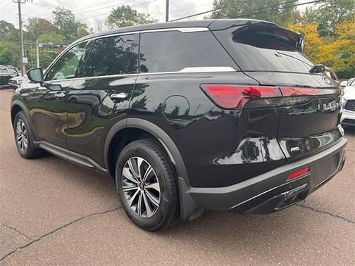 2025 INFINITI QX60 PURE