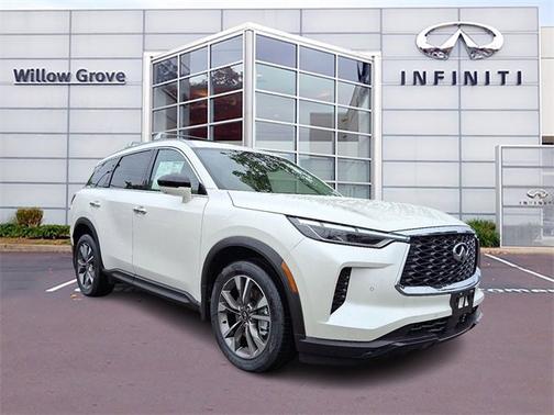 2025 INFINITI QX60 LUXE