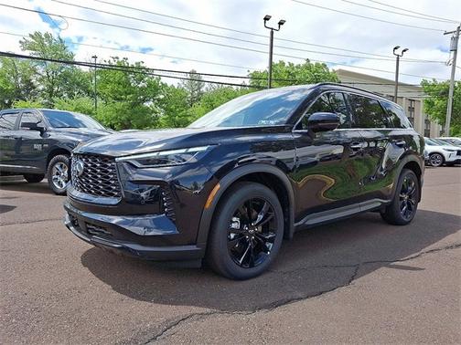 2025 INFINITI QX60 LUXE