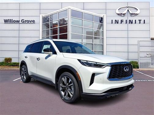 2025 INFINITI QX60 LUXE