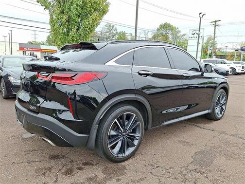2023 INFINITI QX55 ESSENTIAL