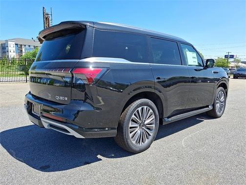 2025 INFINITI QX80 SENSORY