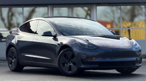 2023 Tesla Model 3 Standard Range