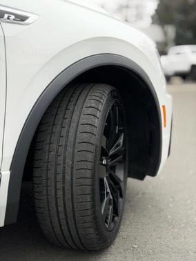 2020 Volkswagen Tiguan 2.0T SE R-Line Black