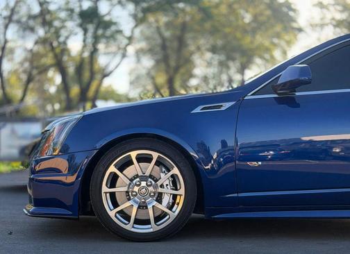 2014 Cadillac CTS-V Base