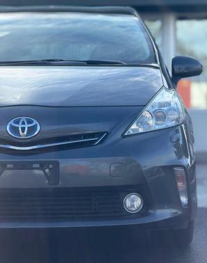 2012 Toyota Prius v Five