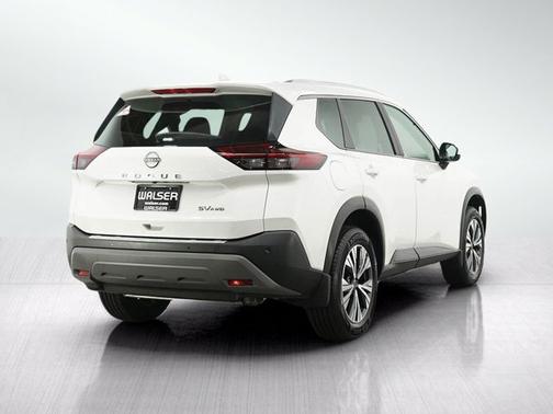 Pearl White Tricoat 2023 Nissan Rogue SV