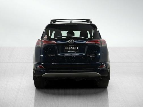 2017 Toyota RAV4 Platinum