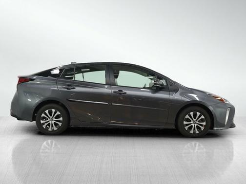 2022 Toyota Prius LE AWD-e