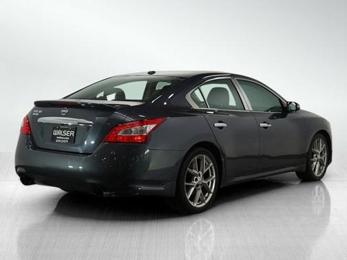 2010 Nissan Maxima 3.5 SV w/Sport Pkg