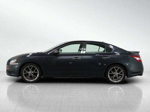 2010 Nissan Maxima 3.5 SV w/Sport Pkg