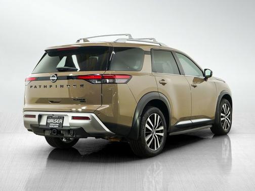 Baja Storm 2023 Nissan Pathfinder Platinum