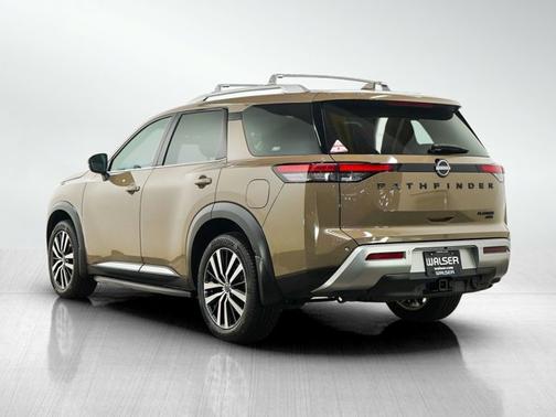 Baja Storm 2023 Nissan Pathfinder Platinum