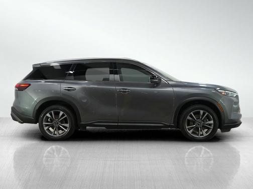 2024 INFINITI QX60 LUXE