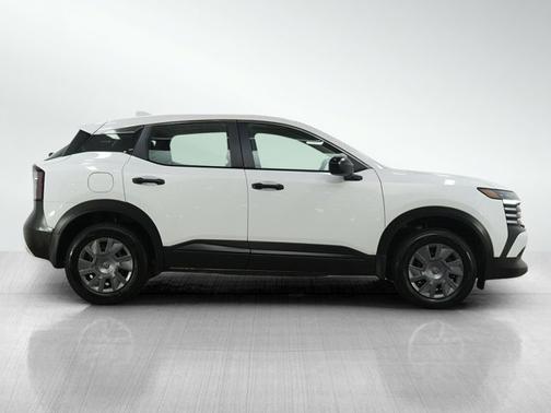Fresh Powder 2025 Nissan Kicks S