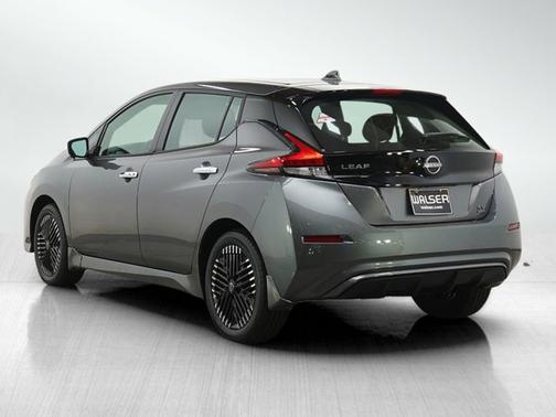Gun Metallic 2025 Nissan Leaf SV PLUS