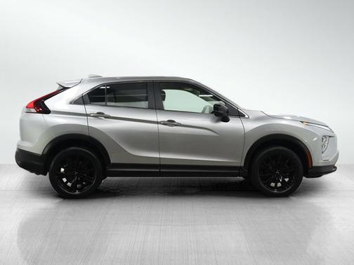 2023 Mitsubishi Eclipse Cross LE