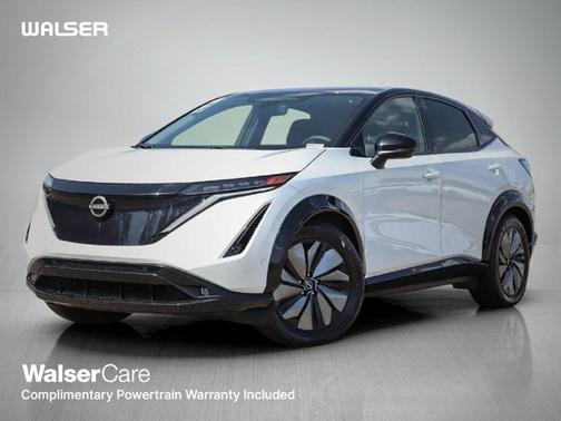 Everest White/Blk Diamond 2025 Nissan ARIYA PLATINUM+