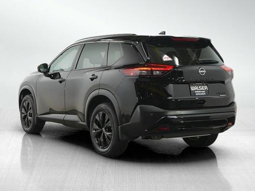 Super Black 2023 Nissan Rogue SV